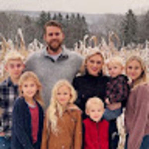 Meet your Posher, Adam